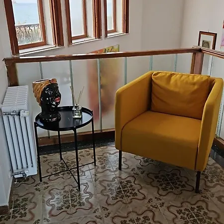 Silvia Villa *