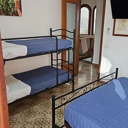 Silvia Villa *