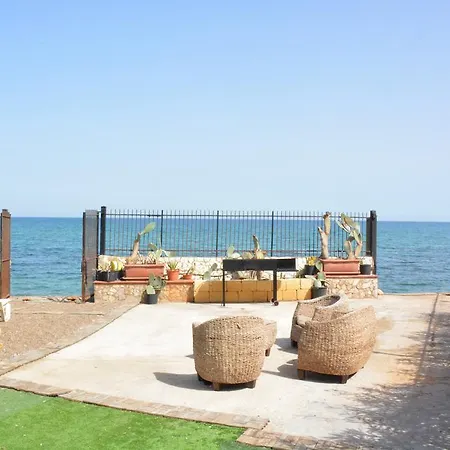 Silvia Villa Casteldaccia