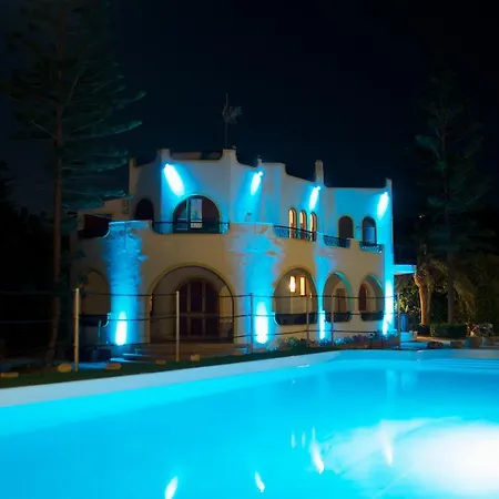 Villa Silvia By In Palermo Casteldaccia