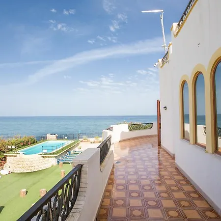 Villa Silvia By In Palermo Casteldaccia