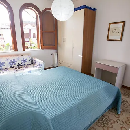 Villa Silvia By In Palermo Casteldaccia