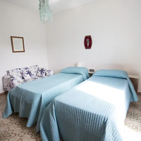 Villa Silvia By In Palermo Casteldaccia